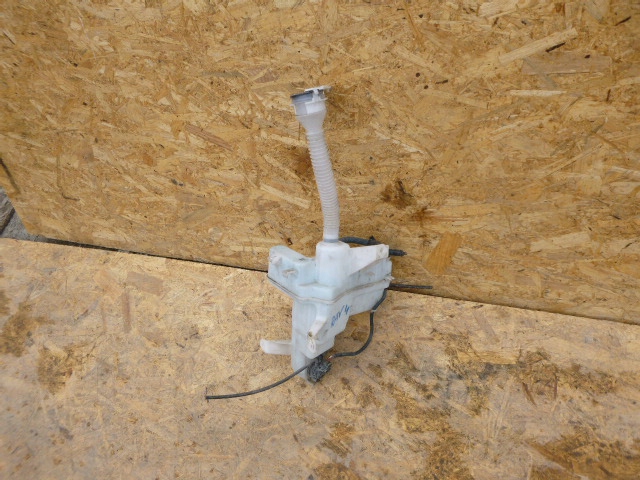 Toyota Rav 4 IV бачок омивача