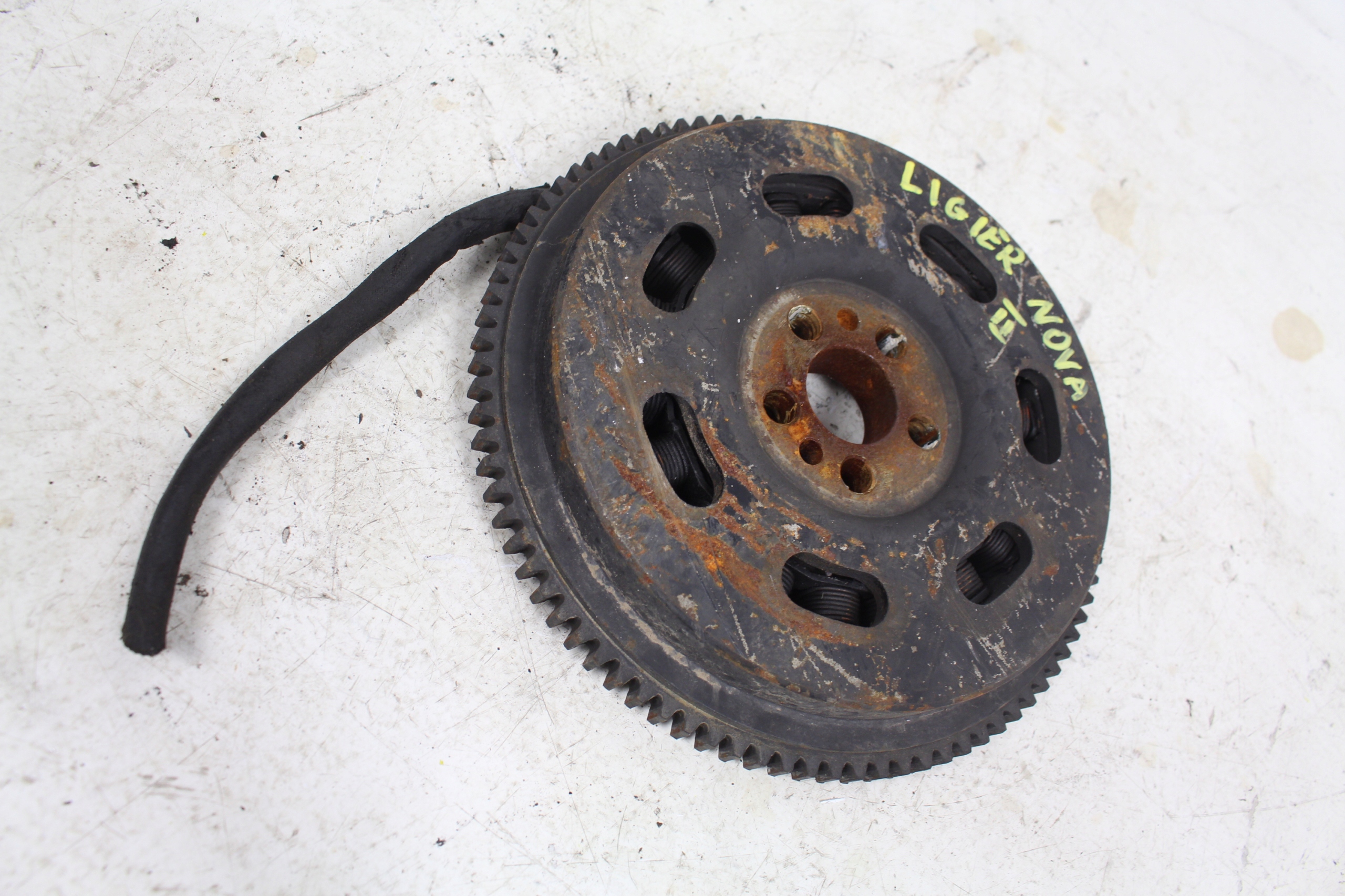 502 M3 - МАХОВИК КОТУШКА ГЕНЕРАТОР LIGIER NOVA