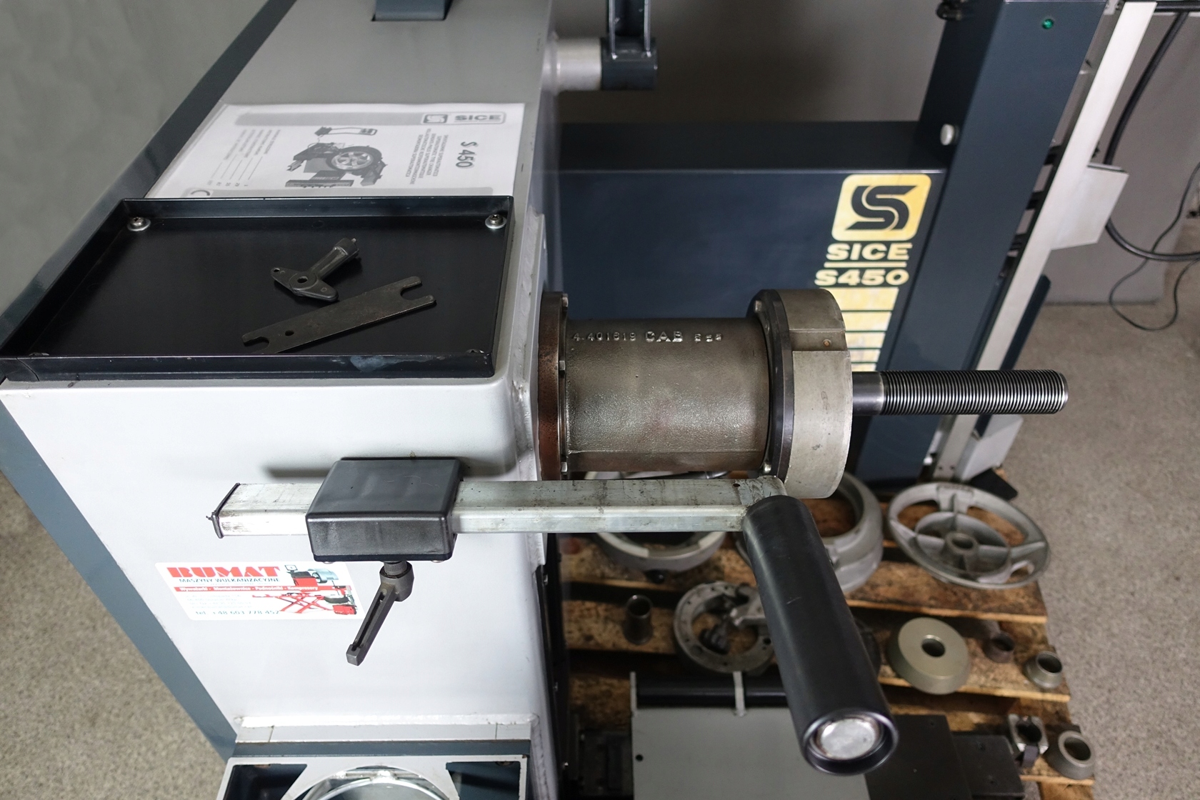 4e0618574c119172a4886e6e6f07