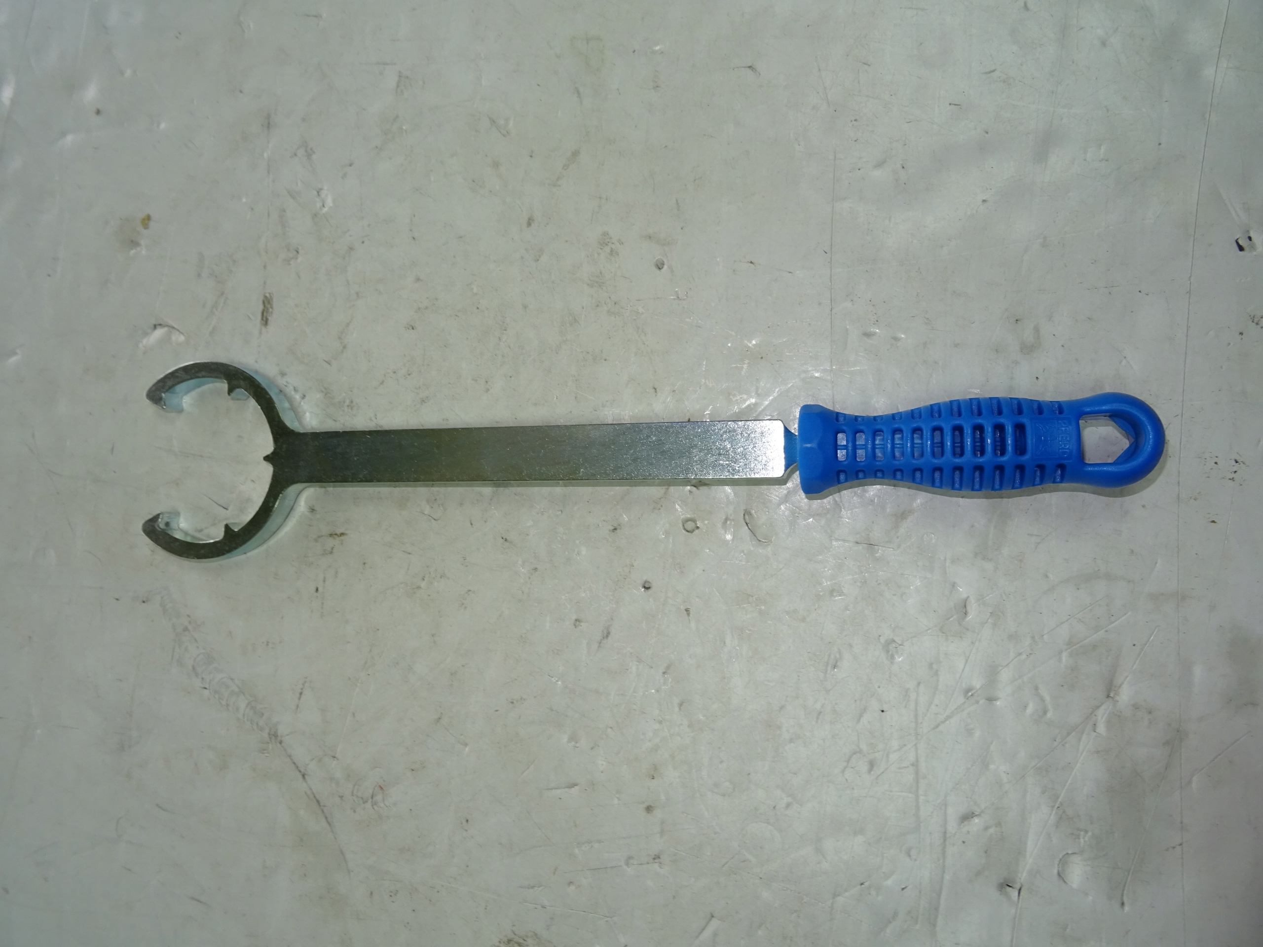 KLUCZ PRZYRZĄD UCHWYT POMPY CIŚNIENIOWEJ MERCEDES Marka Mark-Moto