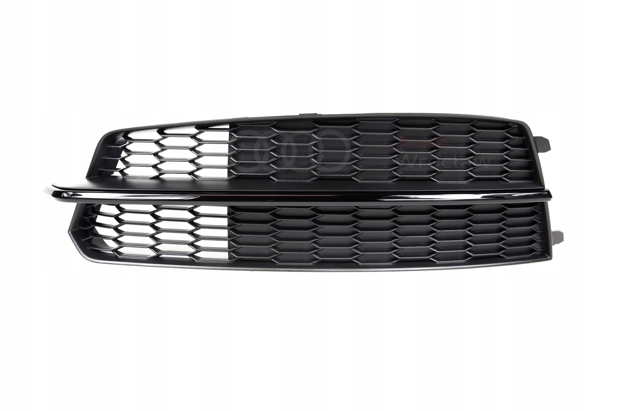 4G0807647B - Решетка бампера передняя AUDI A6 C7 LIFT левая SLINE