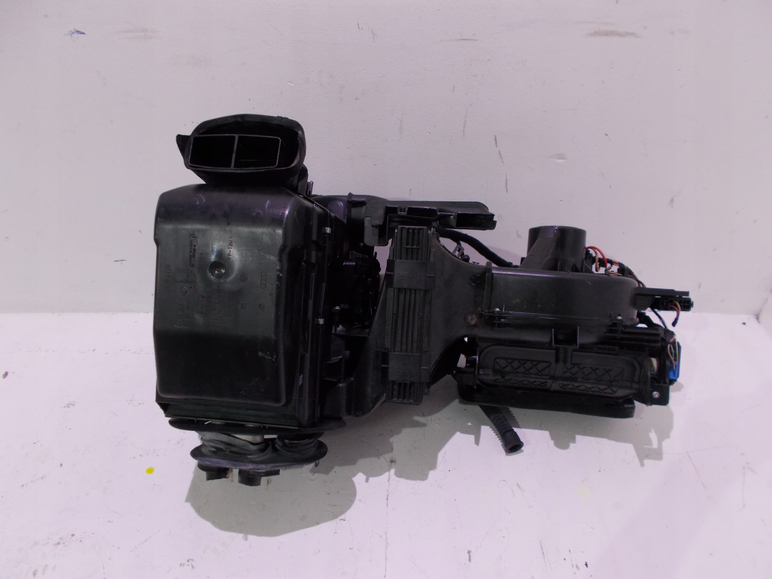 5J1820003EE - SKODA FABIA II 2 НАГРІВАЧ ПОВІТРОДУВКА