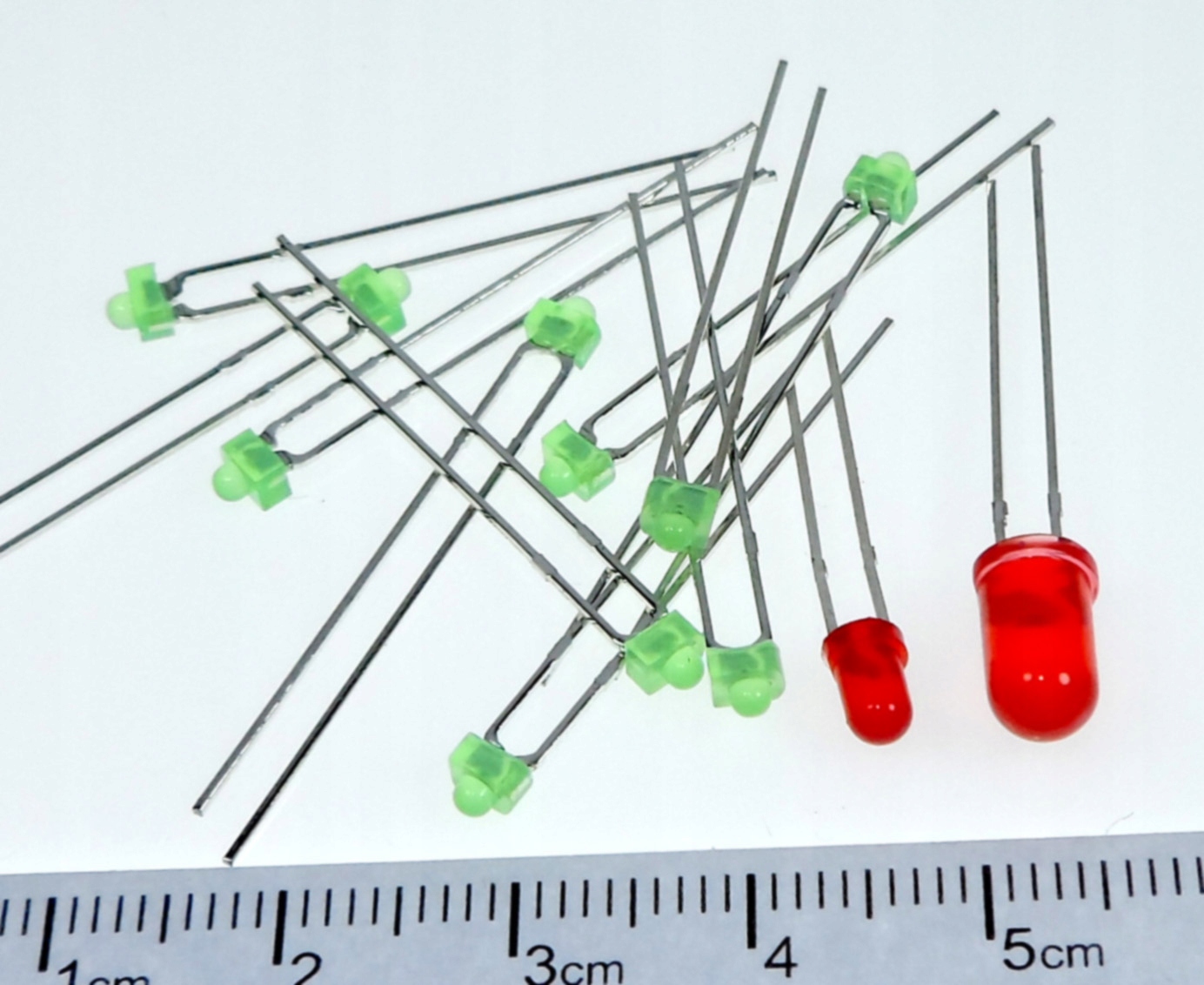 [STcs] LEDG2D dioda Led dyfuz.zielona 1,8mm _x8szt