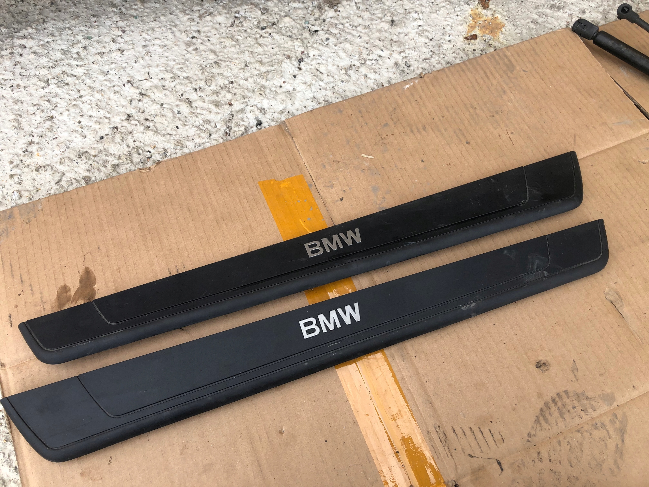 LISTWY PROGOWE NAKLADKI BMW Z4 E85