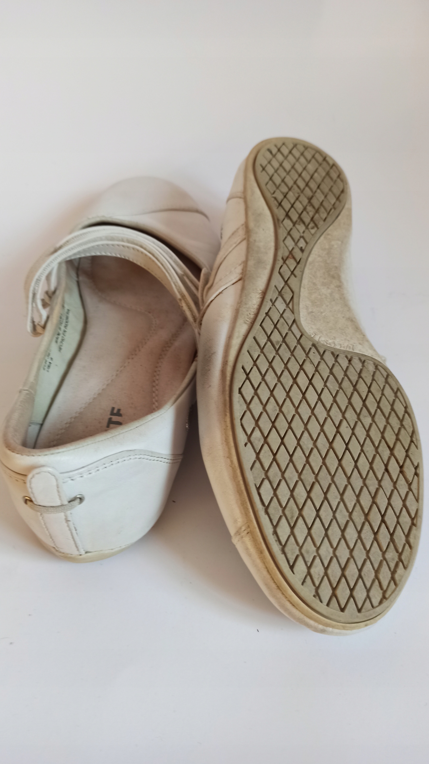 LACOSTE - super skórzane roz.39 1/2 Rozmiar 39,5