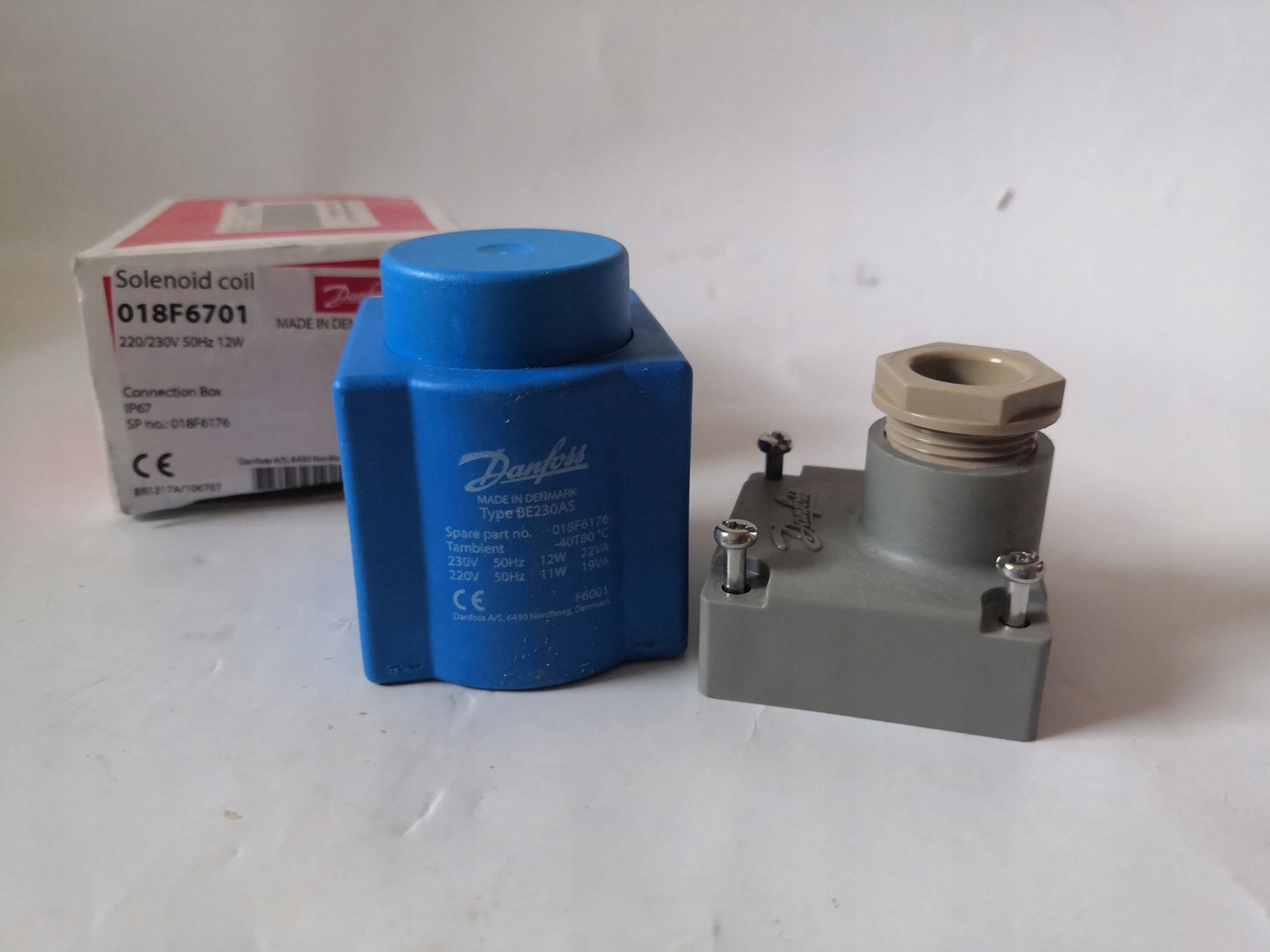 Cewka Danfoss 230V 10W prąd przemienny 018F6701 Kod producenta DANFOSS