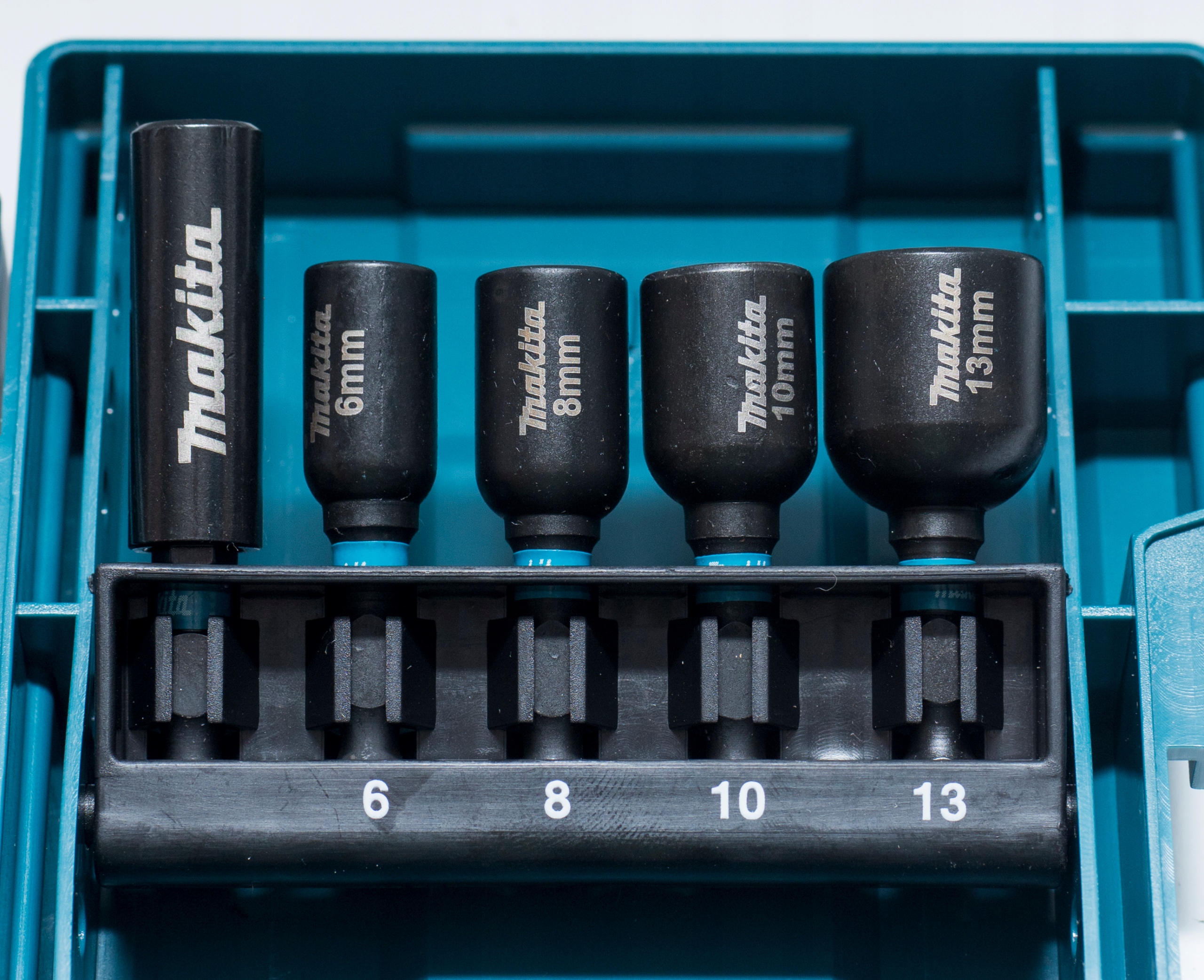 Ударная бита купить. Набор бит ударных Black Makita b-66880 35 шт. Макита набор бит Impact Black. Набор ударных бит Makita для ИМПАКТА. Набор бит Макита Импакт Блэк b-66896.