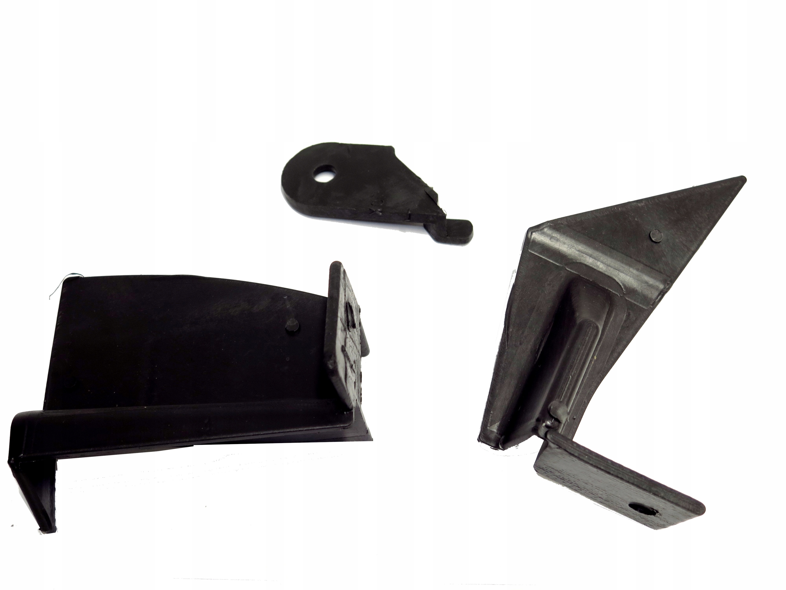 ZESTAW NAPRAWCZY REFLEKTORA PRAWA DACIA DOKKER