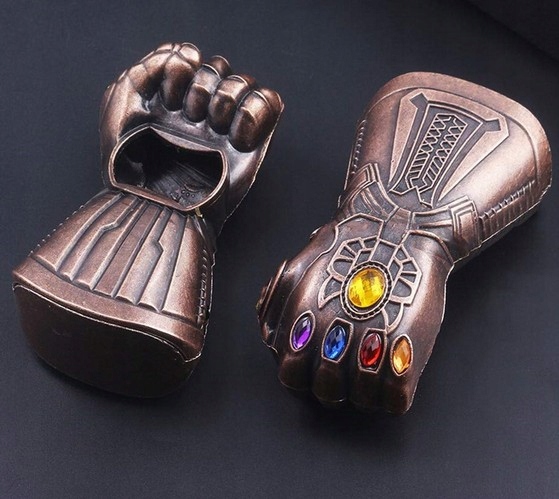 Avengers END GAME OTWIERACZ DO BUTELEK THANOS Tematyka, motyw thanos