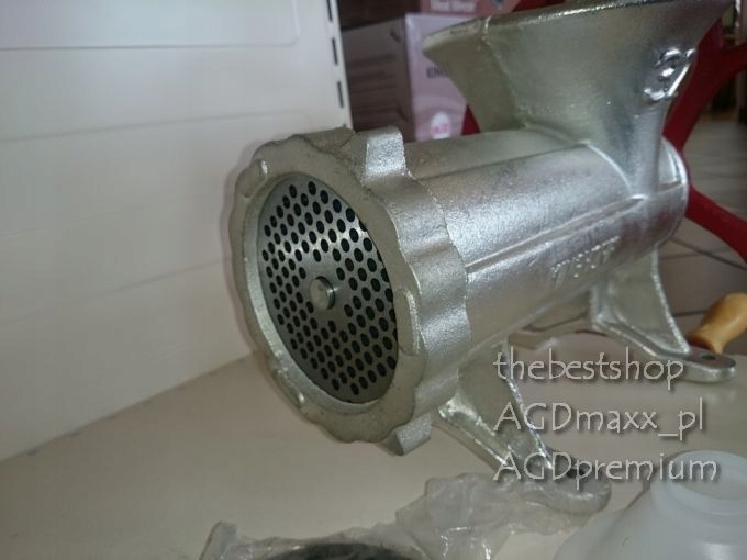 MASZYNKA do MIELENIA mięsa r.32 z kołem pasowym Rodzaj ręczna