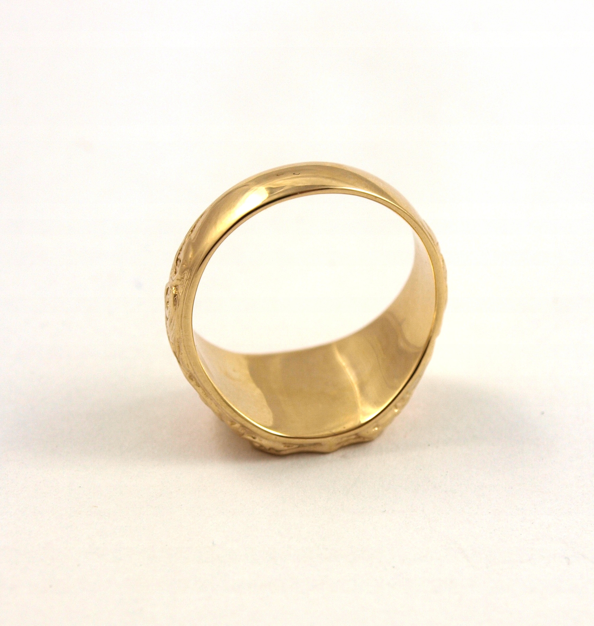 SYGNET MĘSKI ZŁOTY PIĘKNE ZDOBIENIA ZŁOTO 585 Płeć mężczyzna