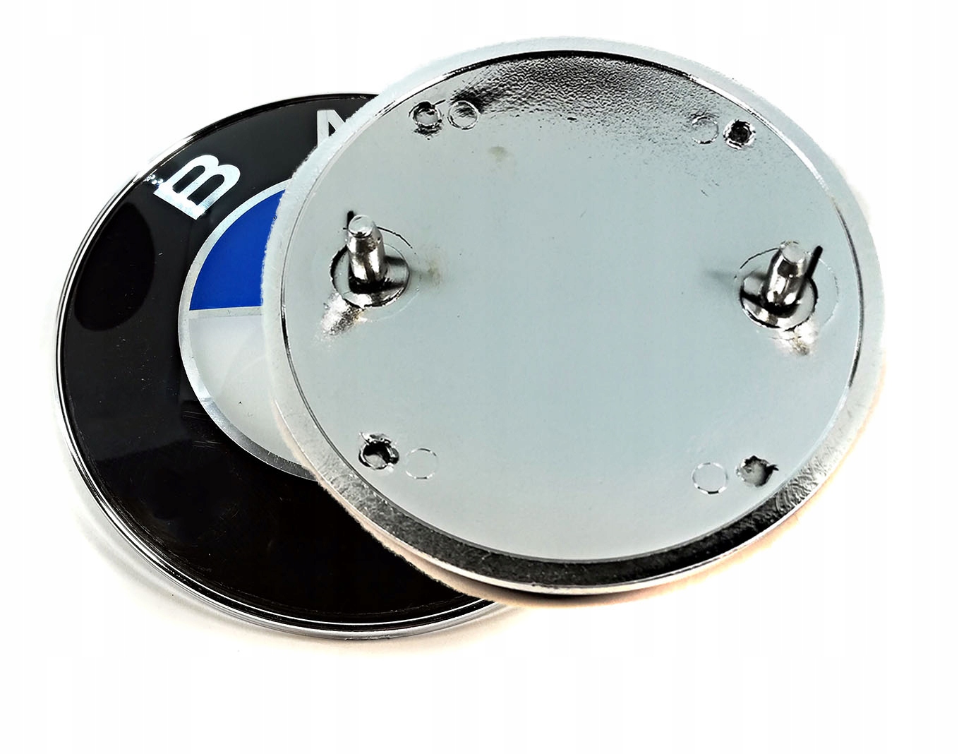 

Emblemat 82mm znaczek przód lub tył Bmw 5 E60 E61