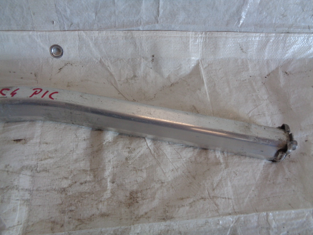 C4 PICASSO II KIEŁ STREFA ZGNIOTU PRZEDNIA PRAWA Typ samochodu Samochody osobowe