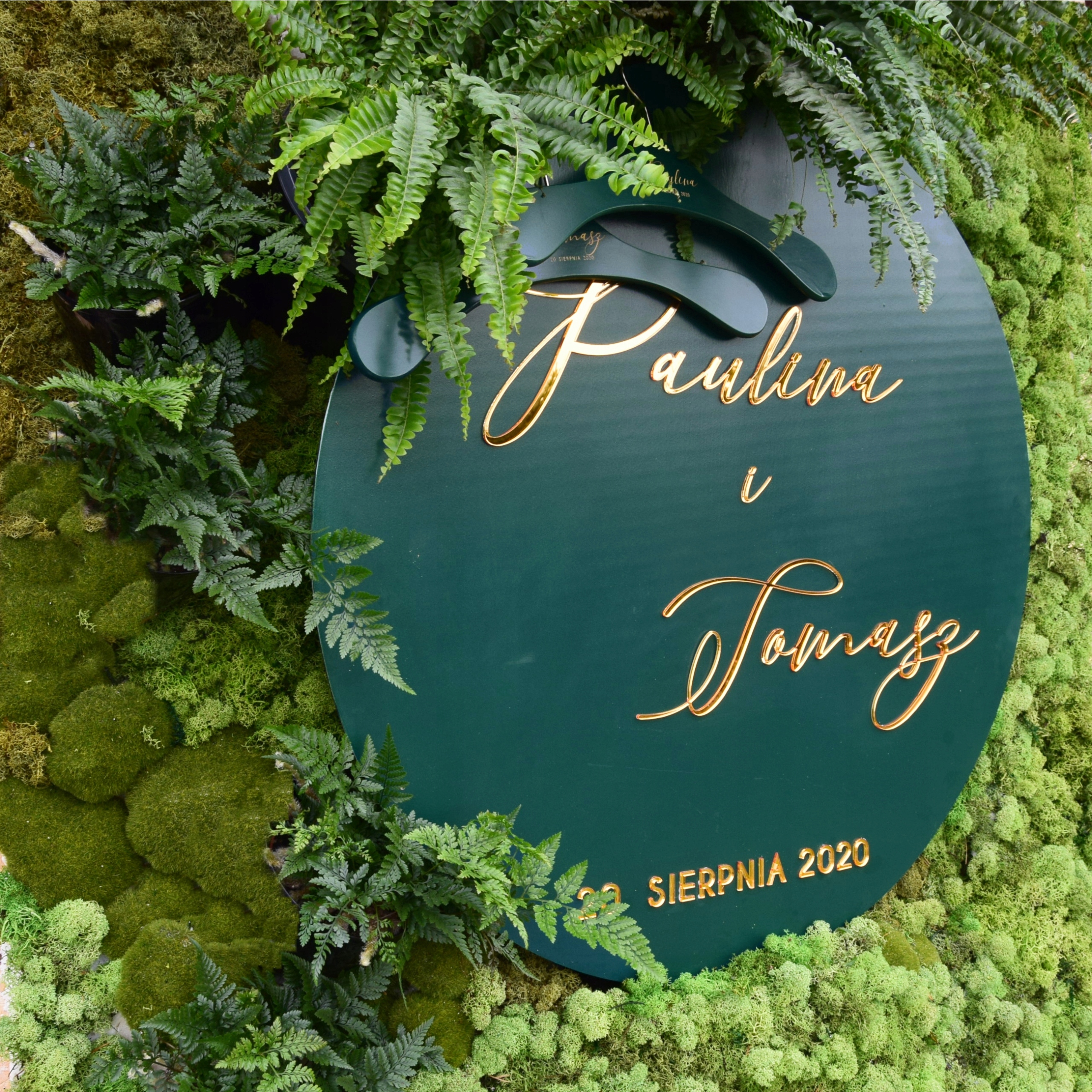 Duże ZIELONE Pudełko na KOPERTY + OBRĄCZKI GRAWER Cechy dodatkowe możliwość wykonania graweru/napisu