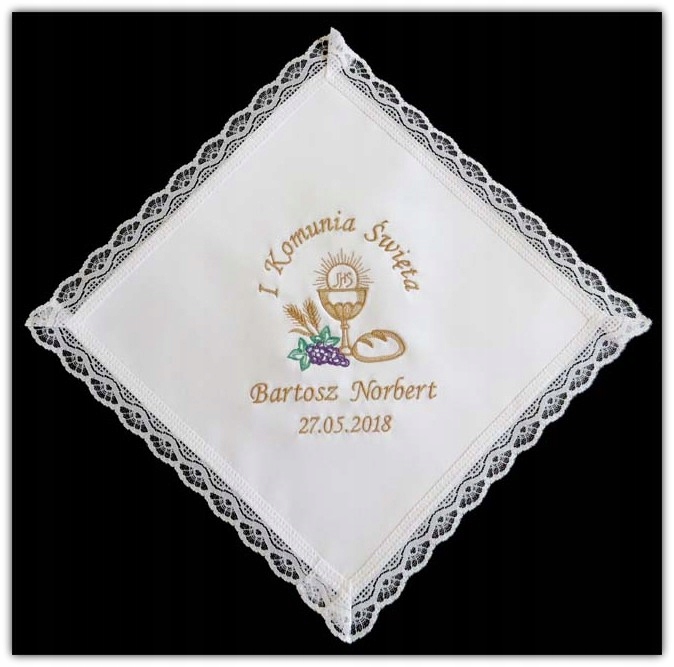 Biała PAMIĄTKOWA CHUSTA do I KOMUNII ŚWIĘTEJ haft Kolor dominujący biały