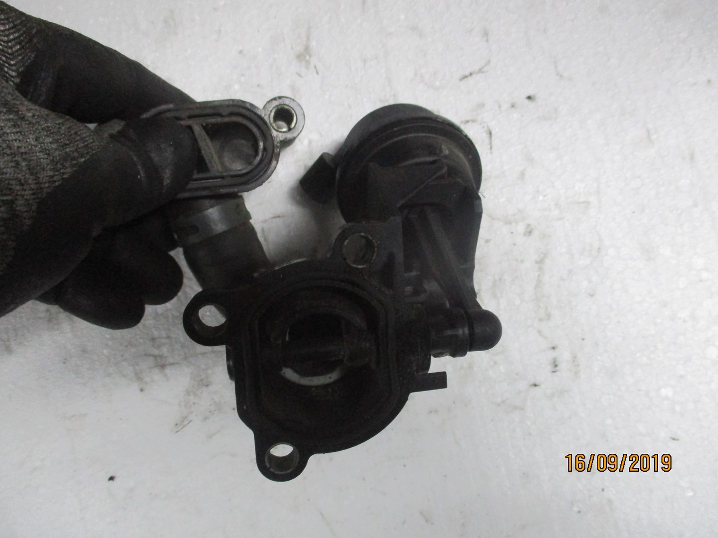 ZAWÓR REGULACYJNY 059121737 Typ samochodu Samochody osobowe