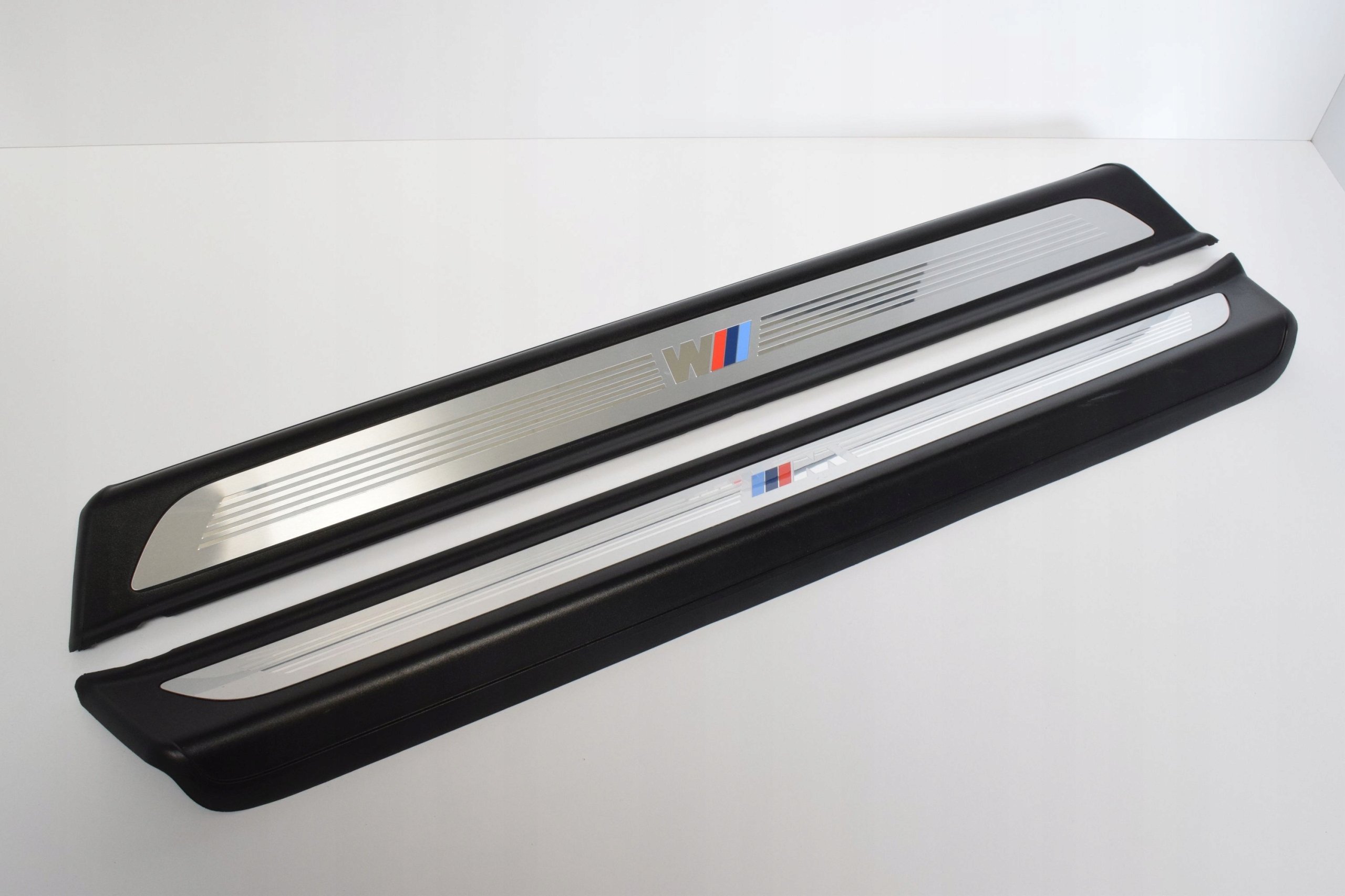 LISTWY LISTWA OZDOBNA PROGU BMW 6 F13 M PAKIET