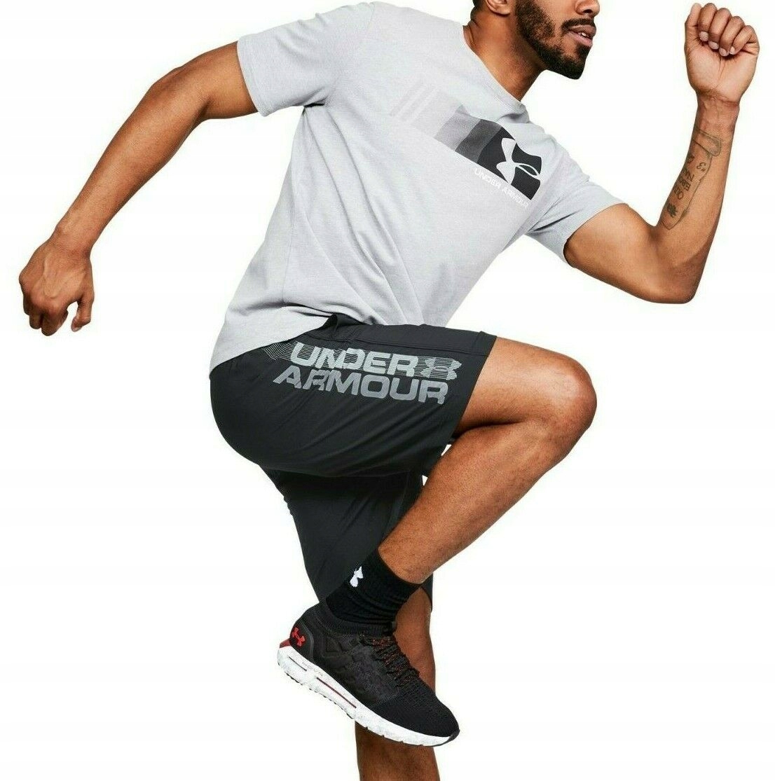 UNDER ARMOUR Мужские спортивные шорты короткие L модель 1320203-001
