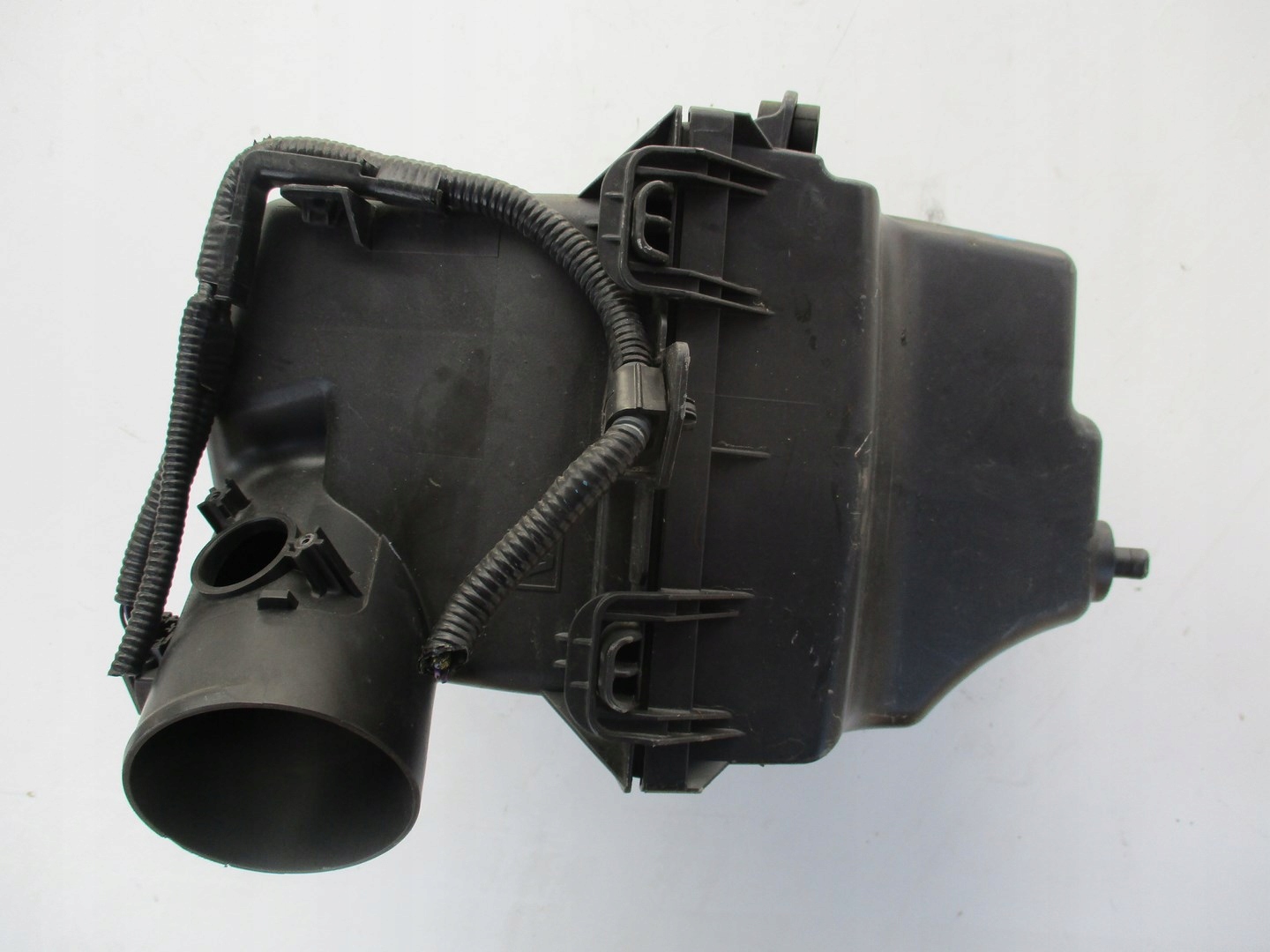 GEHÄUSE FILTER LUFT TOYOTA RAV 4 2,2D 14R
