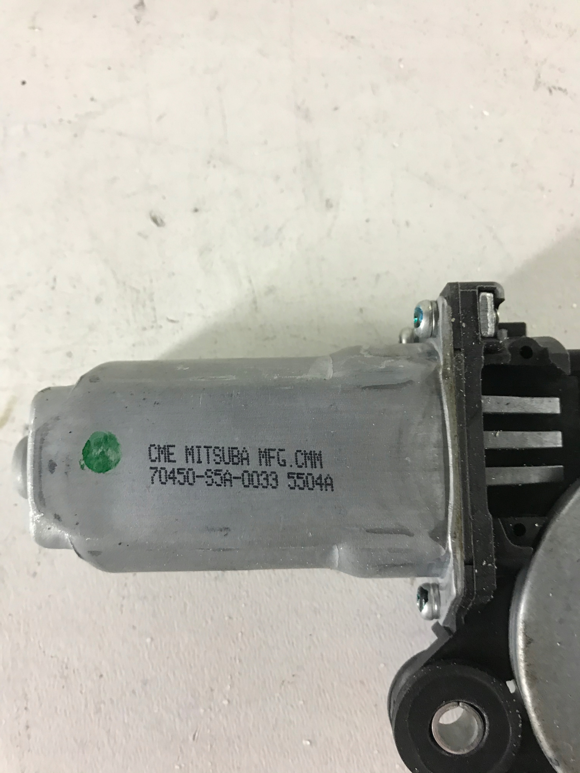 SILNICZEK SZYBERDACHU HONDA CR-V II 01-06 Producent części Honda OE