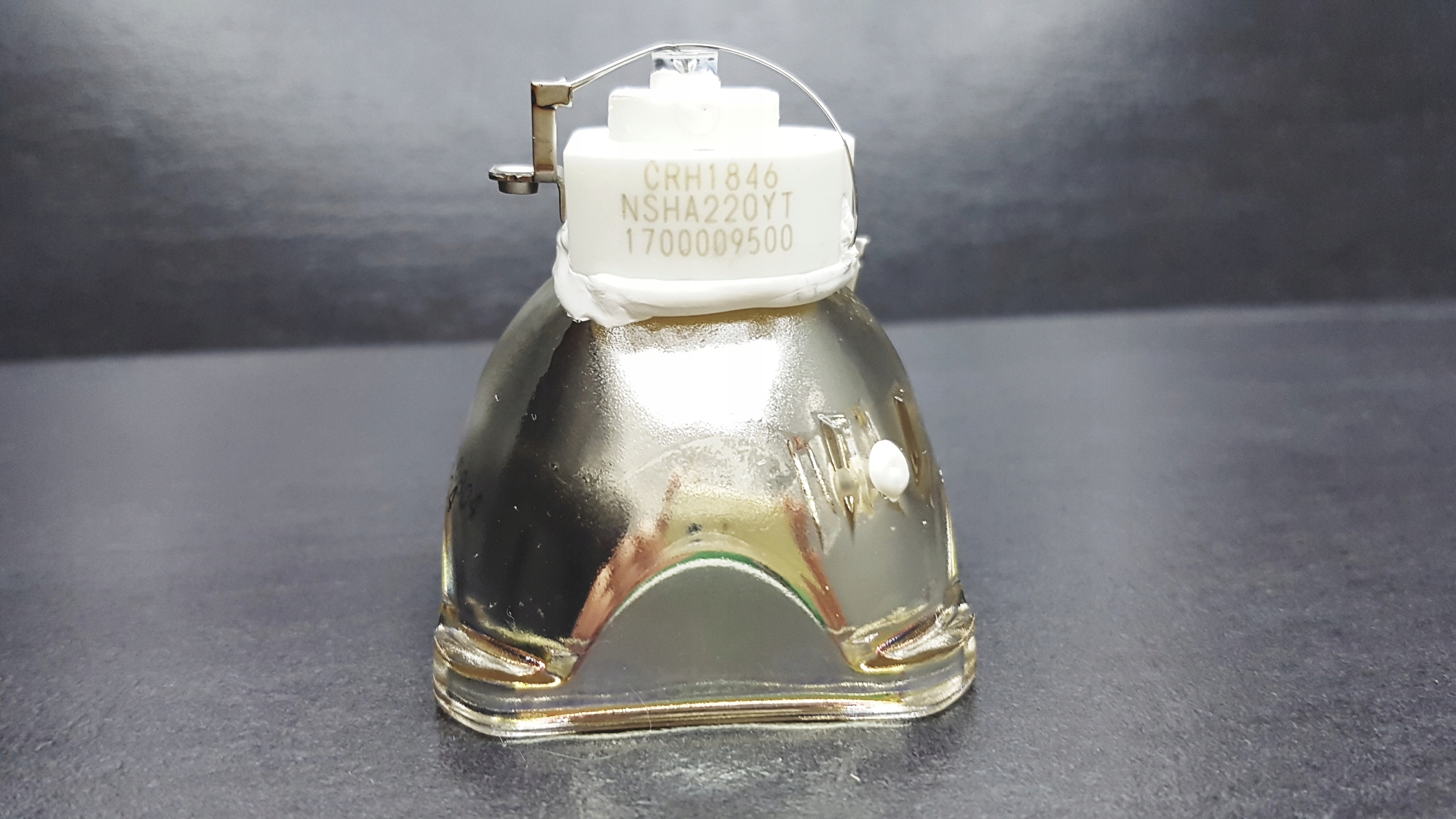 HCP-A10 CP-A100 CP-AW100N CP-A200 ED-A101 ED-A111 Model NSHA 220