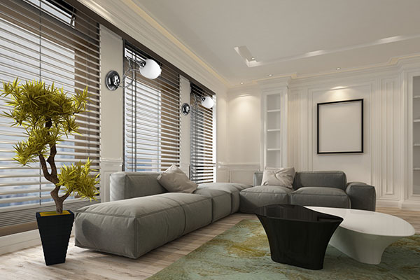 CHROMOWANY KINKIET ZE SZKLANYM KLOSZEM E14 LED Kolekcja DORIKA