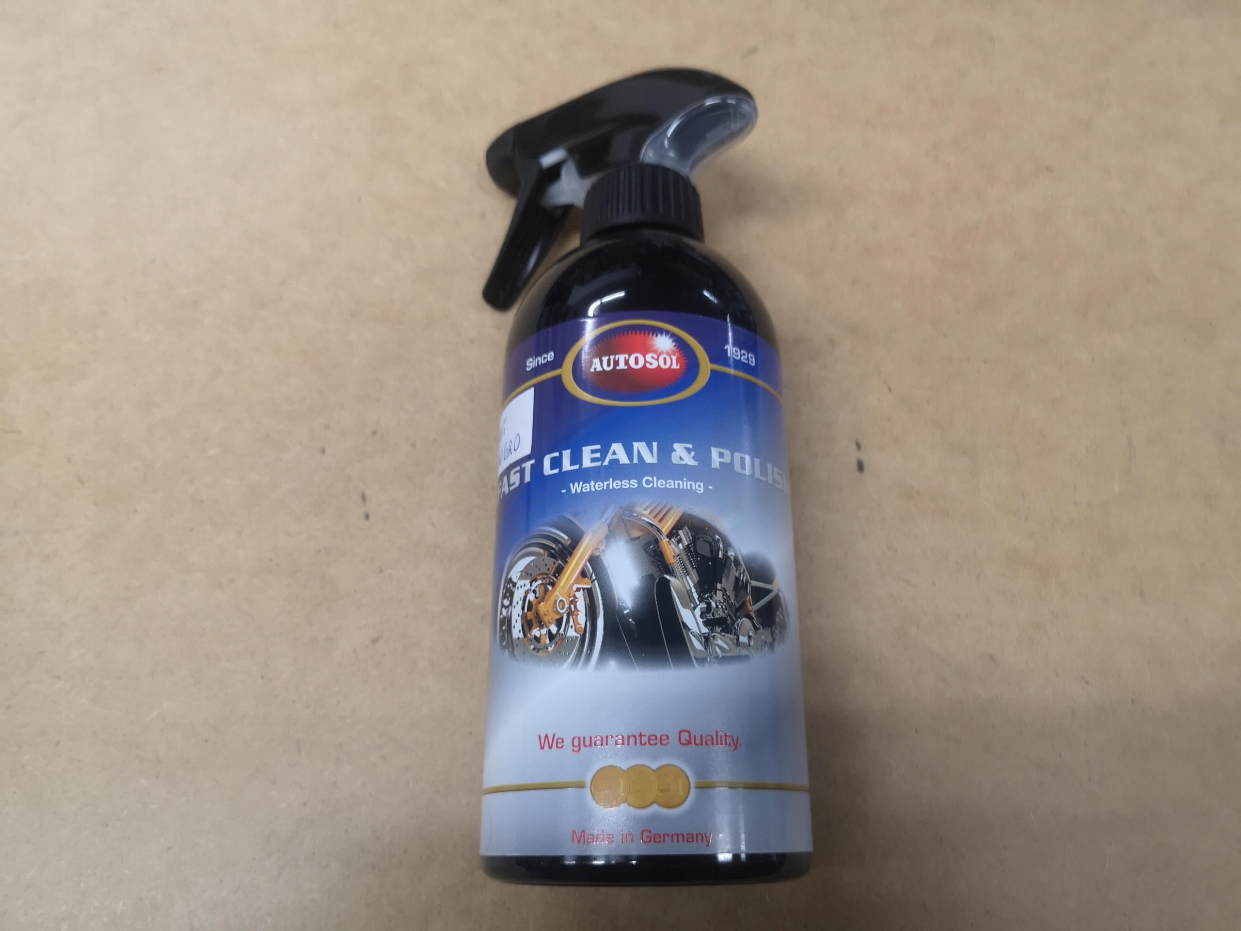 AUTOSOL FAST CLEAN&POLISH usuwa świeży brud EAN (GTIN) 5902108548895