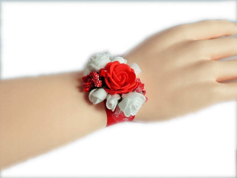 

K 15 H * Kotylion bukiecik na rękę ślub studniówka