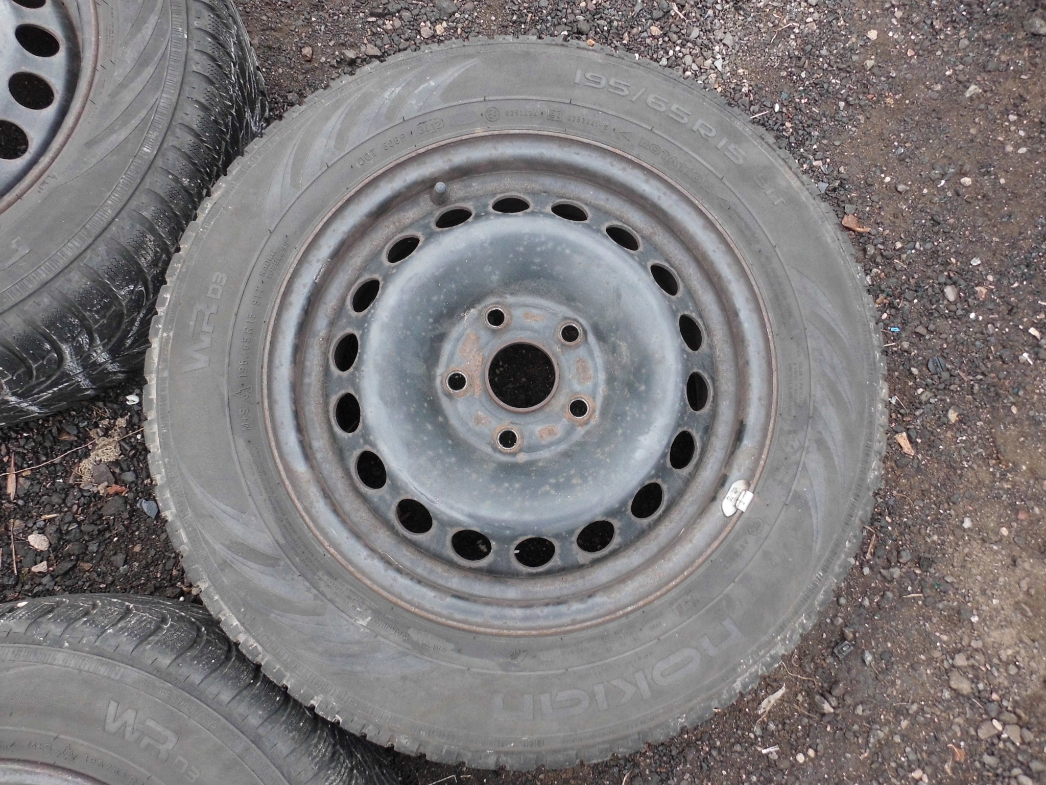 MEGANE III KOŁA ZIMOWE OPONY FELGI 15" ET47 Średnica felgi 15