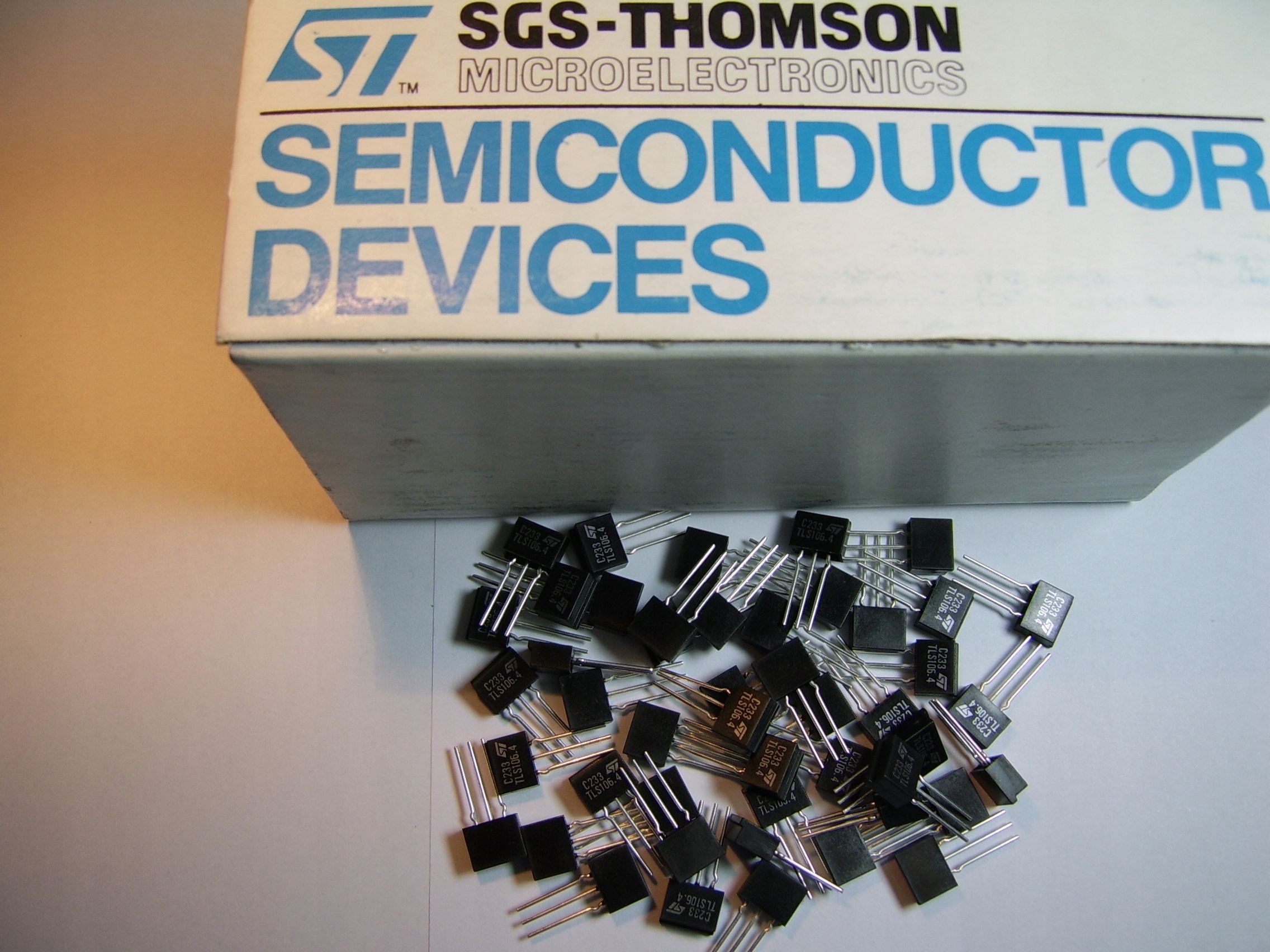 [10szt] TLS106-4 4A 400V Tyrystor