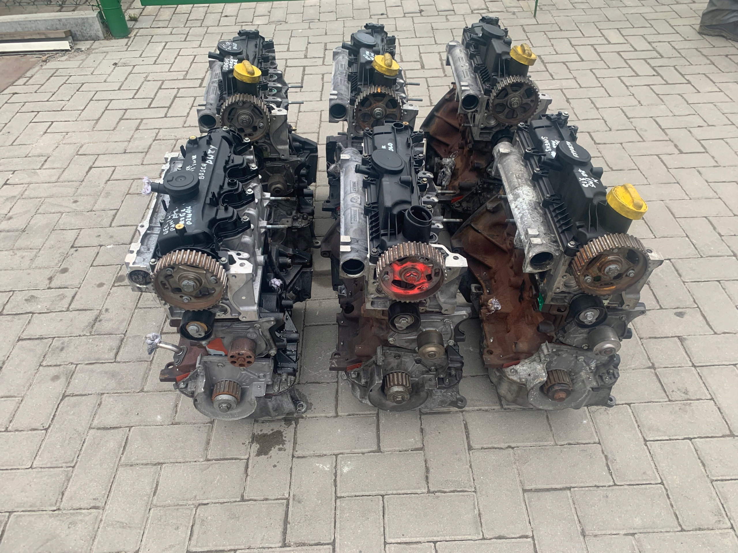 engine RENAULT MEGANE SCENIC II 1.5 DCI SIEMENS