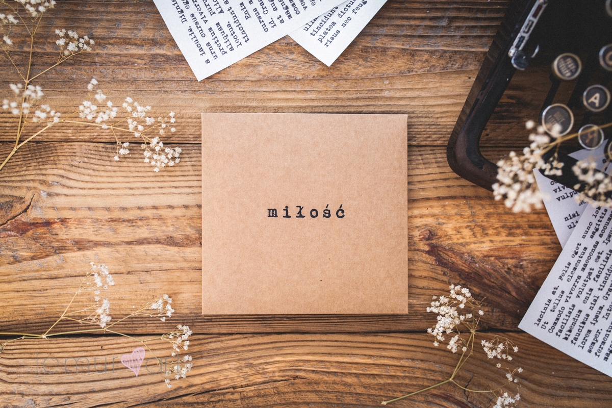 Eco opakowanie etui pudełko na płytę brązowe KRAFT CD DVD napis MIŁOŚĆ Producent Lemurart
