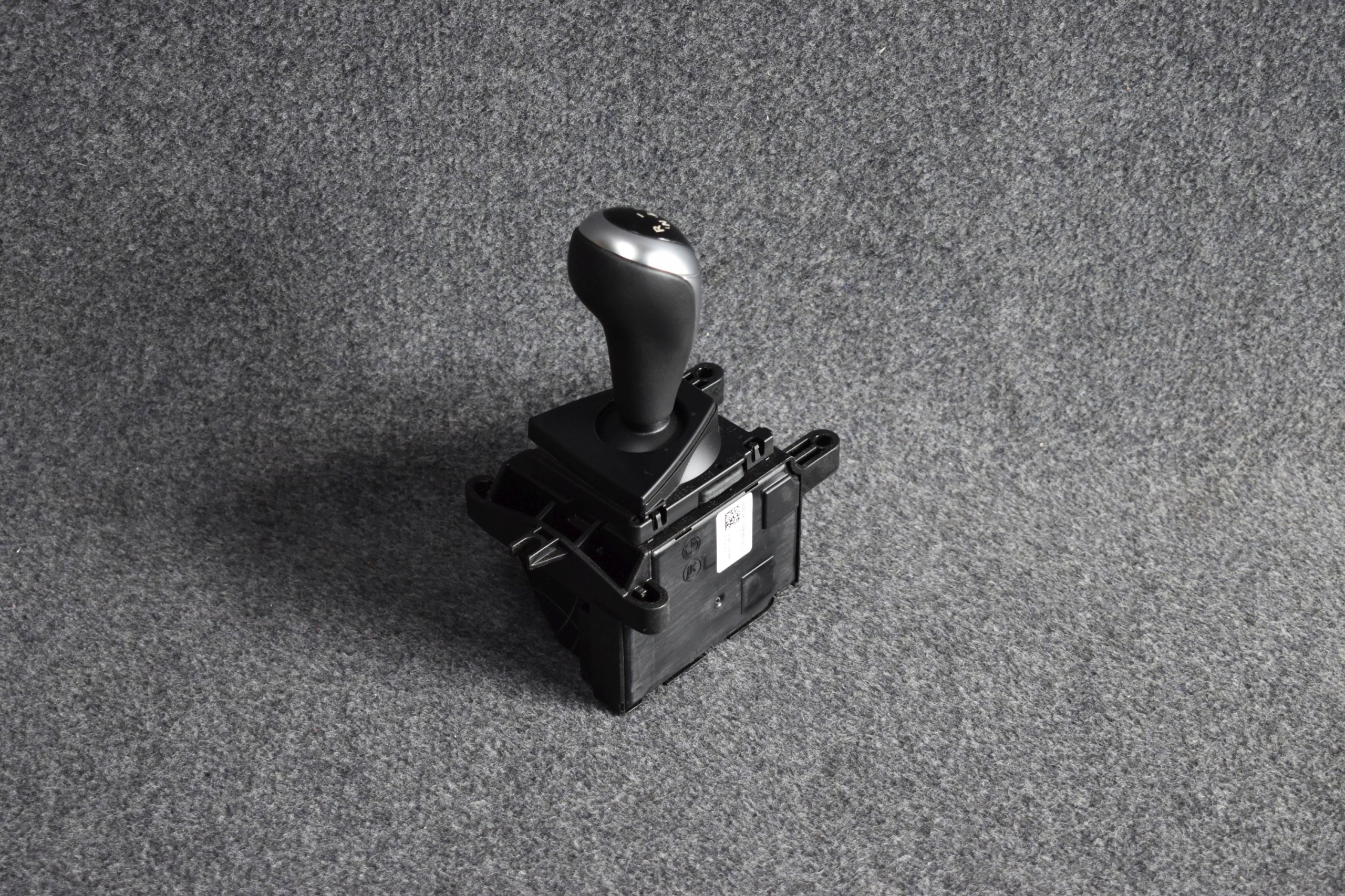 DZWIGNIA GALKA LEWAREK BIEGOW BMW M5 F10 M POWER Part manufacturer BMW original OE