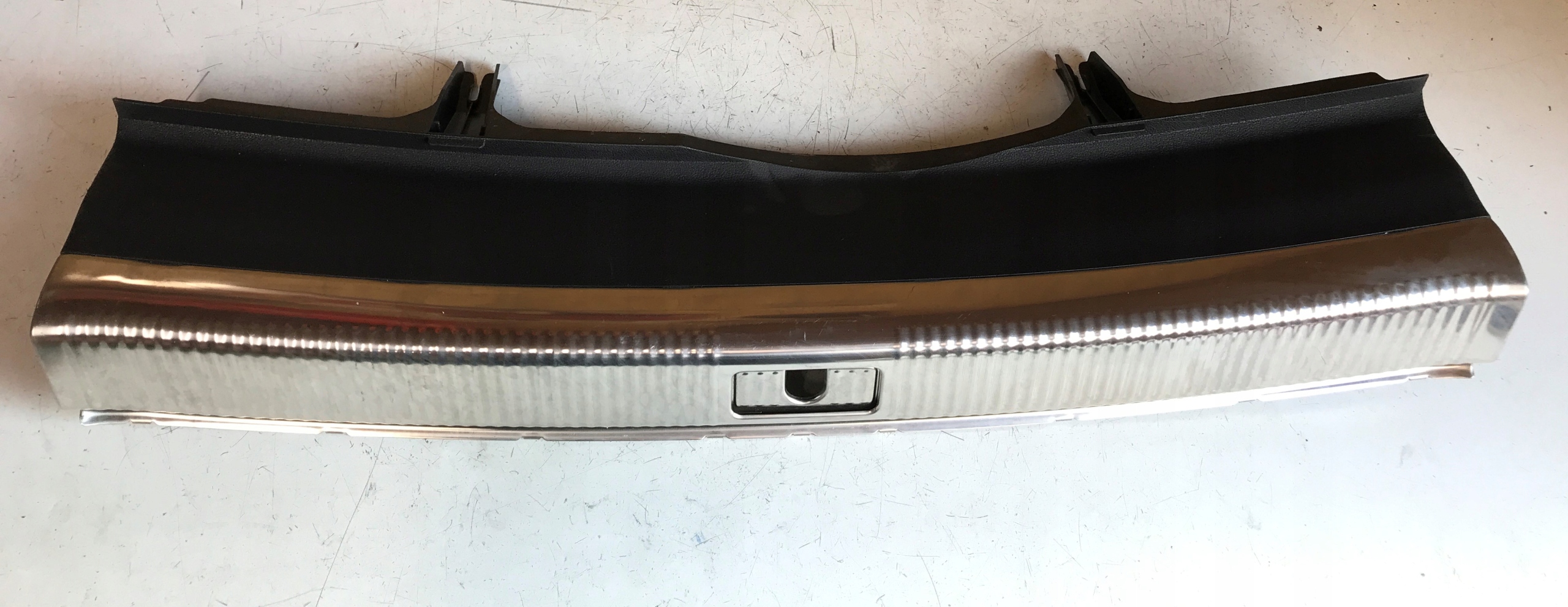 OSŁONA PROGU BAGAŻNIKA AUDI A5 SPORTBACK 8T8864513