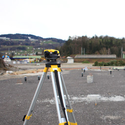 Niwelator optyczny Leica NA324 [Statyw + łata] SET EAN (GTIN) 7640110695975