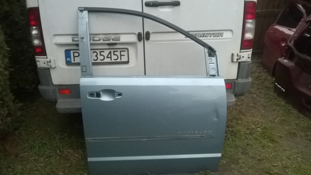 CHRYSLER VOYAGER DODGE przedni prawe drzwi LANCIA
