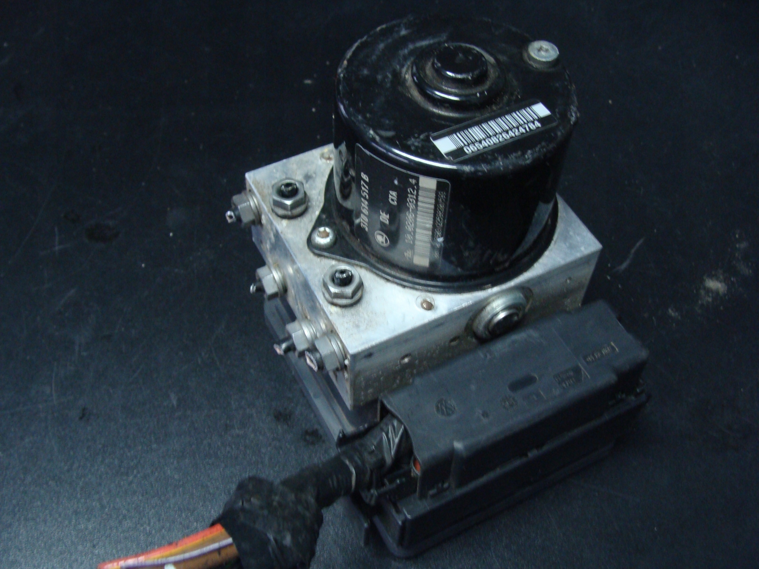 ABS ESP SKODA SUPERB II 3T0614517B !!!