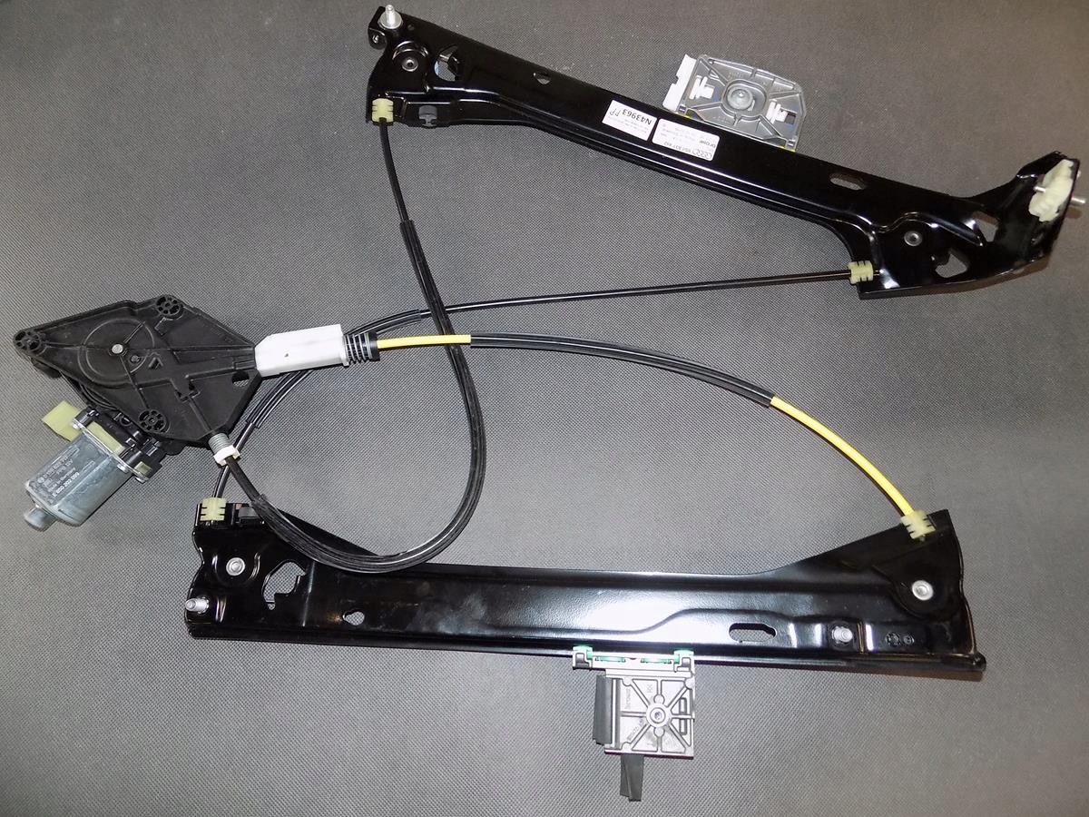 AUDI TT 8S mechanism windows right 8S0837462