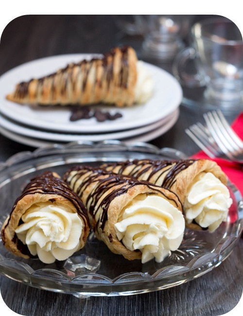 FOREMKI FORMA DO PIECZENIA RURKI DO KREMU CIASTEK ZESTAW DUŻE 10szt Średnica 2.7 cm