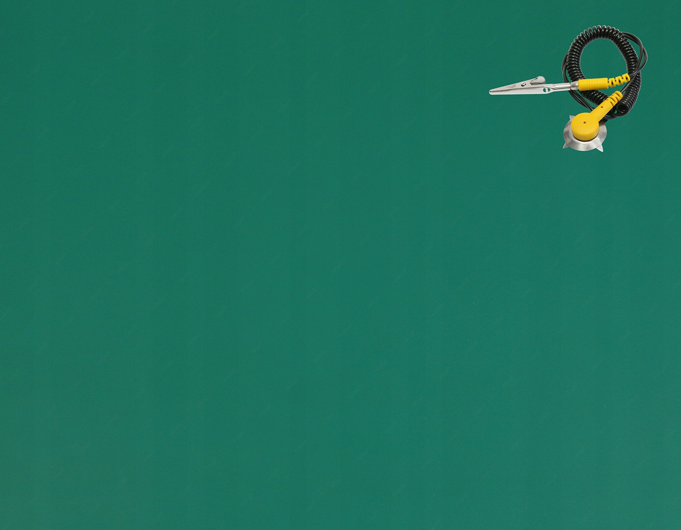 MATA ANTYSTATYCZNA ESD DO LUTOWANIA SERWISOWA MATOWA 600x400x2mm + PRZEWÓD