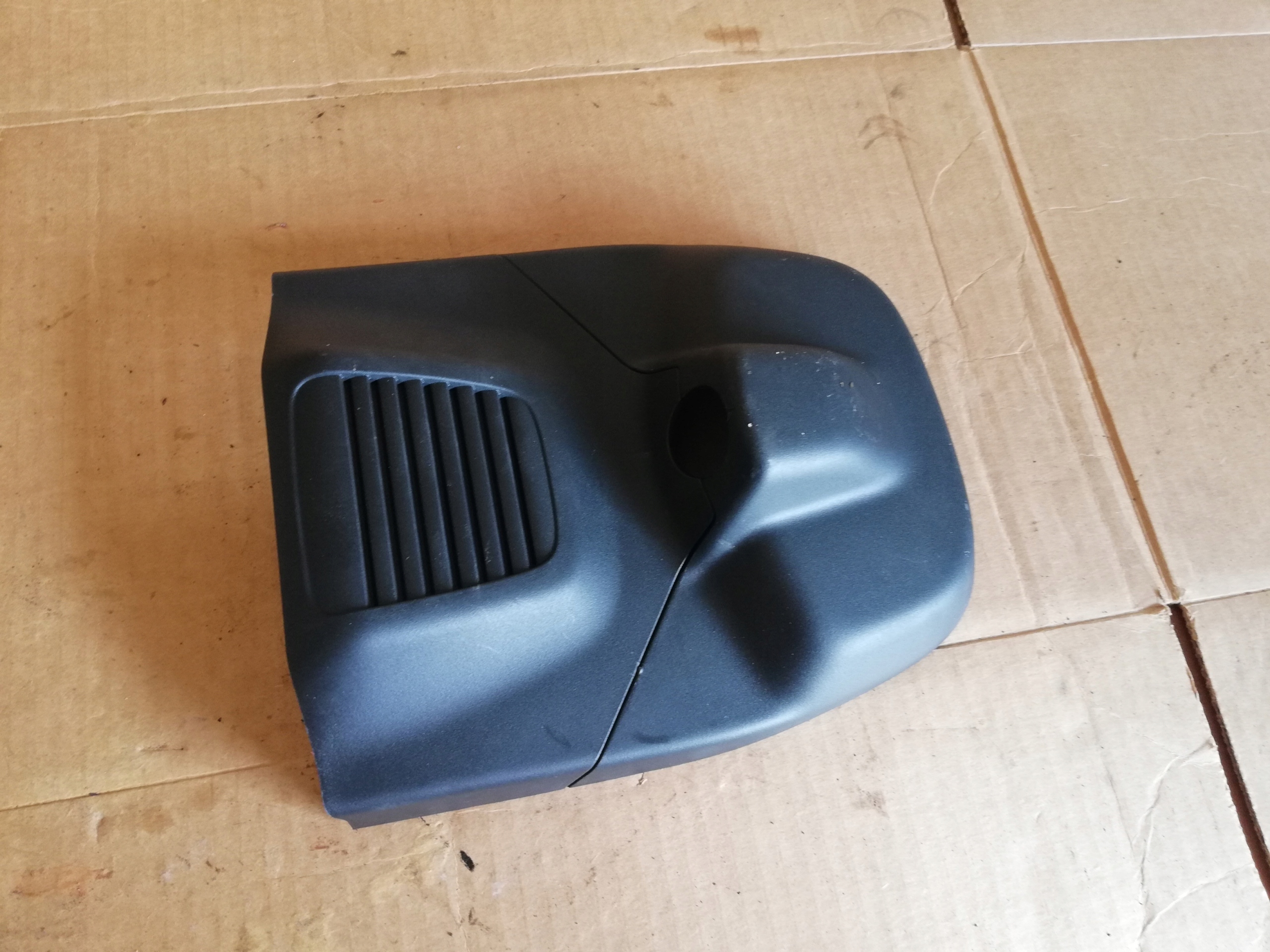 FORD FOCUS MK4 OBUDOWA LUSTERKA KAMERY