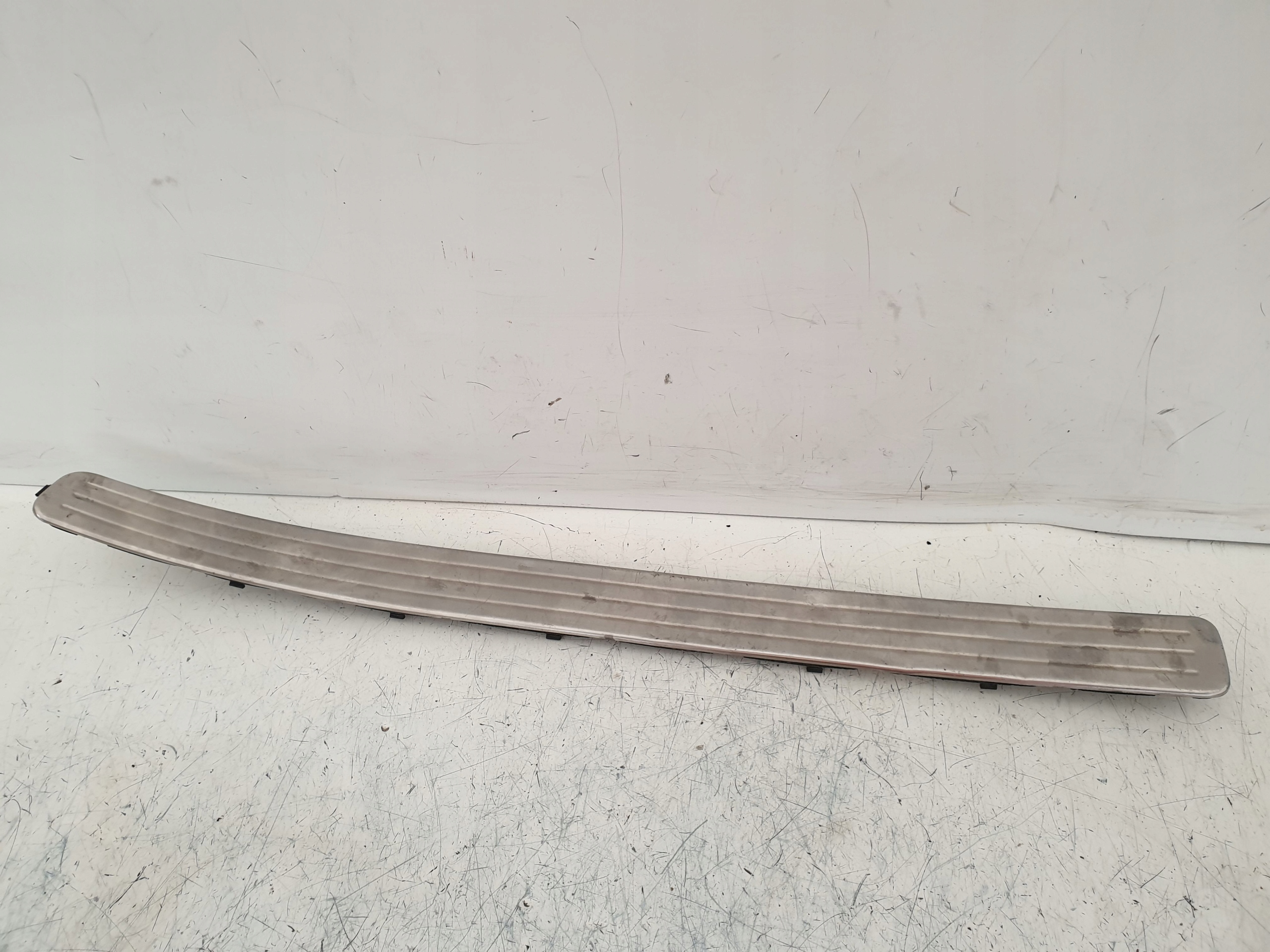 OSŁONA LISTWA PROGU LEWA VW TOUAREG 7L EU INNE