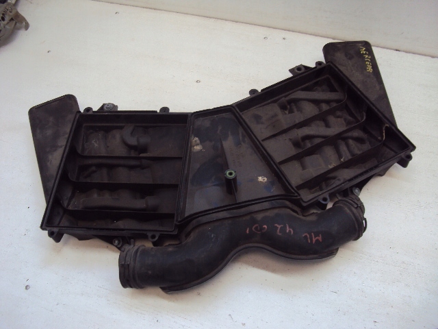 OBUDOWA FILTRA POWIETRZA MERCEDES ML W164 S W221