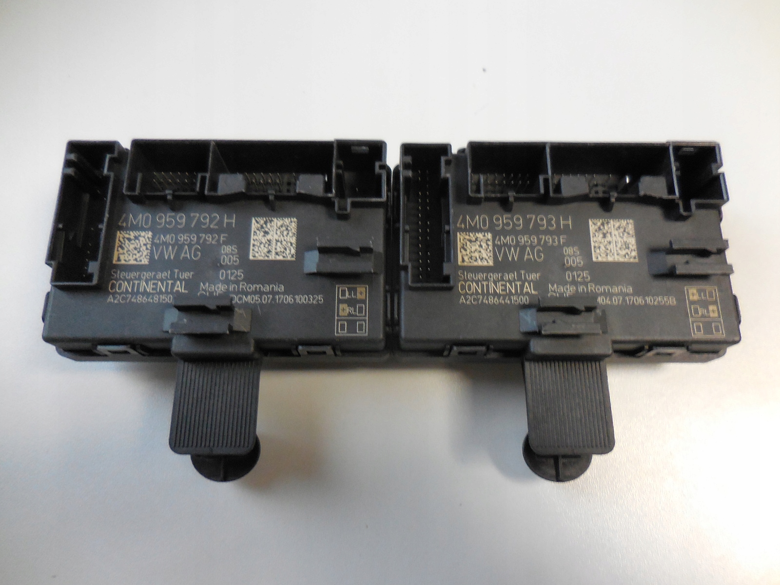 AUDI A4 A5 Q7 модуль двери 4M0959792C 4M0959793C