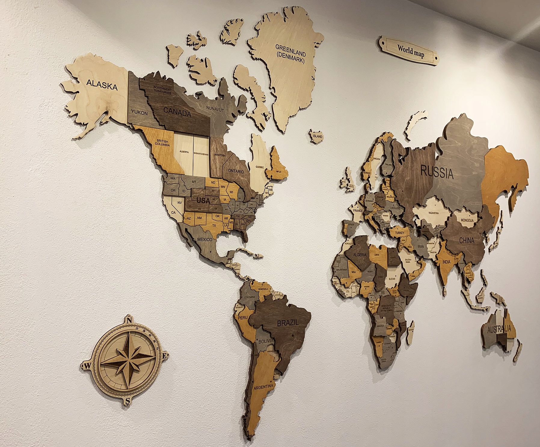 Карта мира выпуклая на стену