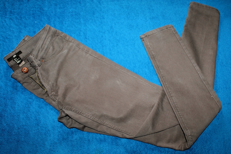 H&M Rozciągliwe spodnie rurki roz.34 Marka H&M