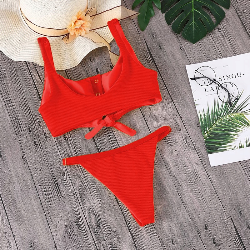 SEKSOWNY STRÓJ KĄPIELOWY WIĄZANY BIKINI KOLORY M Cechy dodatkowe gładkie miseczki