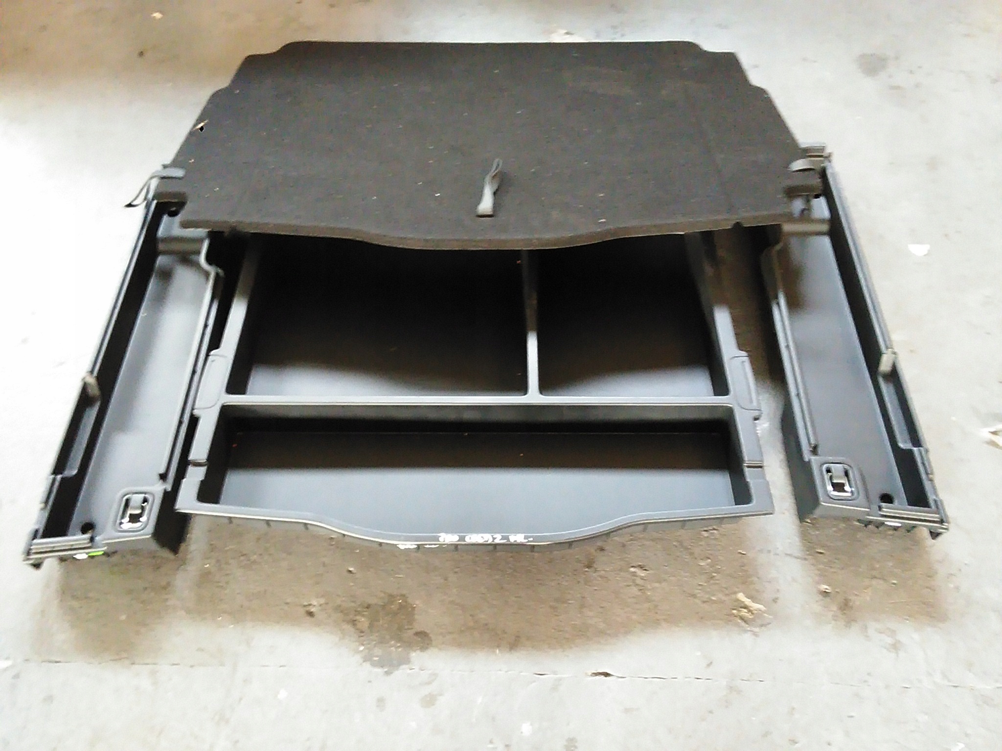 KIA PRO CEED II 2012-18 KUWETA SCHOWEK BAGAZNIKA