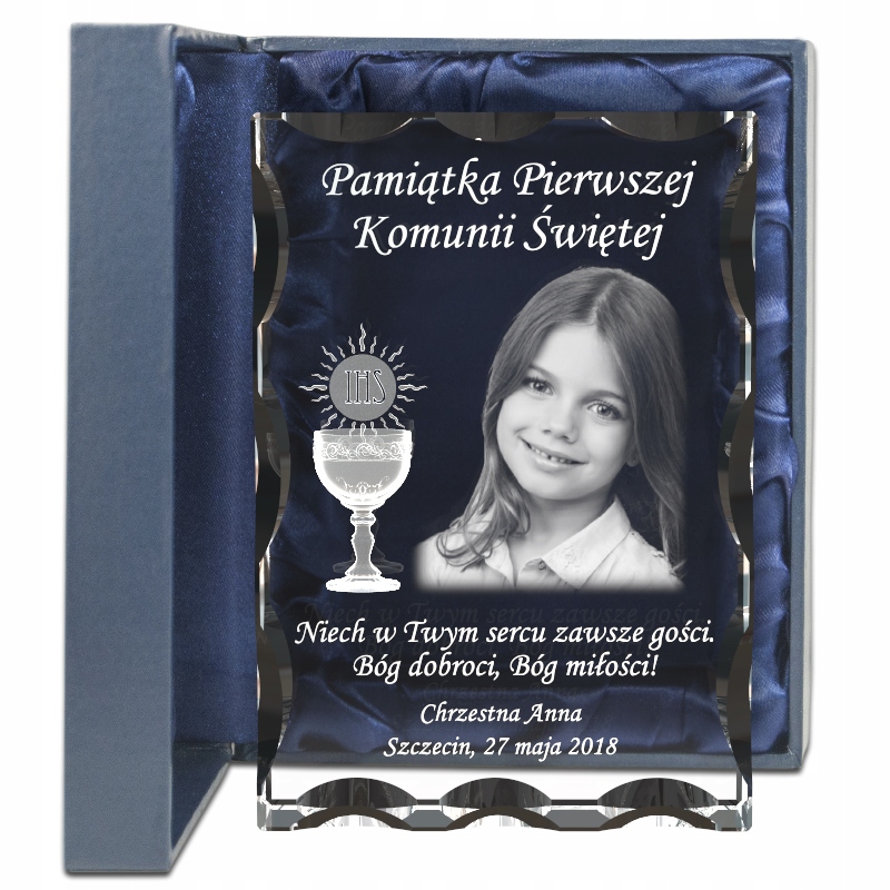 

na pierwszą komunię świętą dla dziewczynki