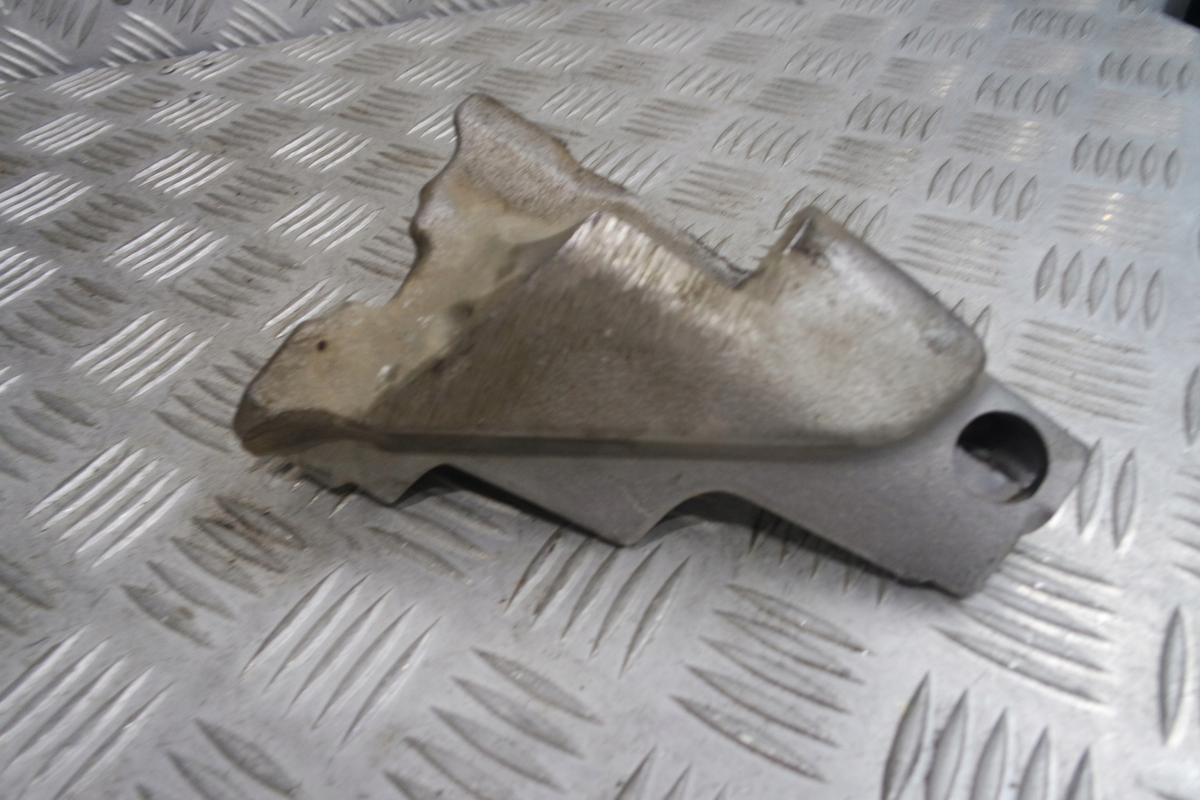 BMW F01 750 XD XI амортизатор вибрации 6790285